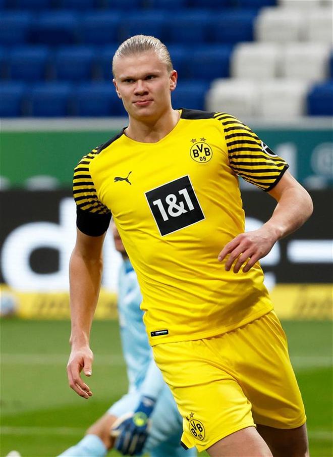 TA：热刺高层讨论后决定继续支持主帅弗兰克（TA：热刺管理层商议后决定继续力挺主帅弗兰克）