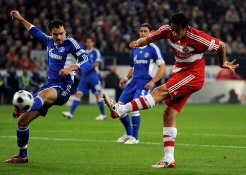 埃芬博格：我相信诺伊尔会续约，他会把更多机会让给乌尔比希（埃芬博格：看好诺伊尔续约，并将更多出场机会留给乌尔比希）