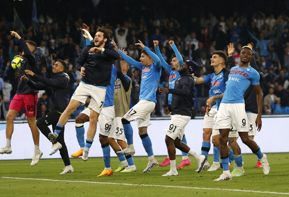 欧冠战报：巴斯克尼亚主场88-78力克米兰，豪取六连胜！（欧冠速递：巴斯克尼亚坐镇主场88-78击退米兰，喜迎六连胜）