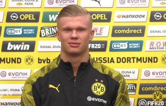 德转英超俱乐部身价排名：阿森纳12.9亿第1、曼城切尔西二三位（德转发布英超俱乐部身价榜：阿森纳12.9亿登顶，曼城、切尔西分列二三位）