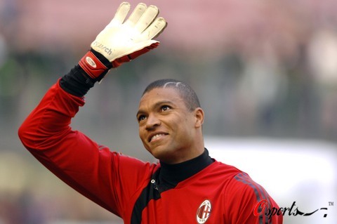 欧冠淘汰赛前瞻：曼城对阵皇家马德里,（欧冠淘汰赛焦点战：曼城迎战皇马）