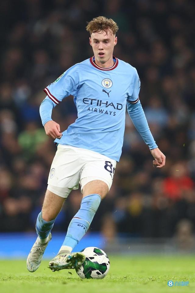 官方：傅明、马济等人组成的裁判组将执法日本vs加纳