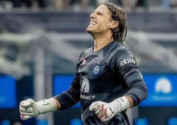 勒沃库森总监：第二轮就算赢了不莱梅，我们一样会解雇滕哈赫