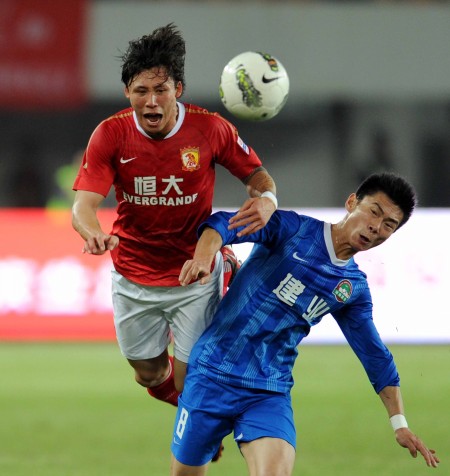 孔帕尼：我们没有“杯赛门将”制度；在混乱中迪亚斯有创造力