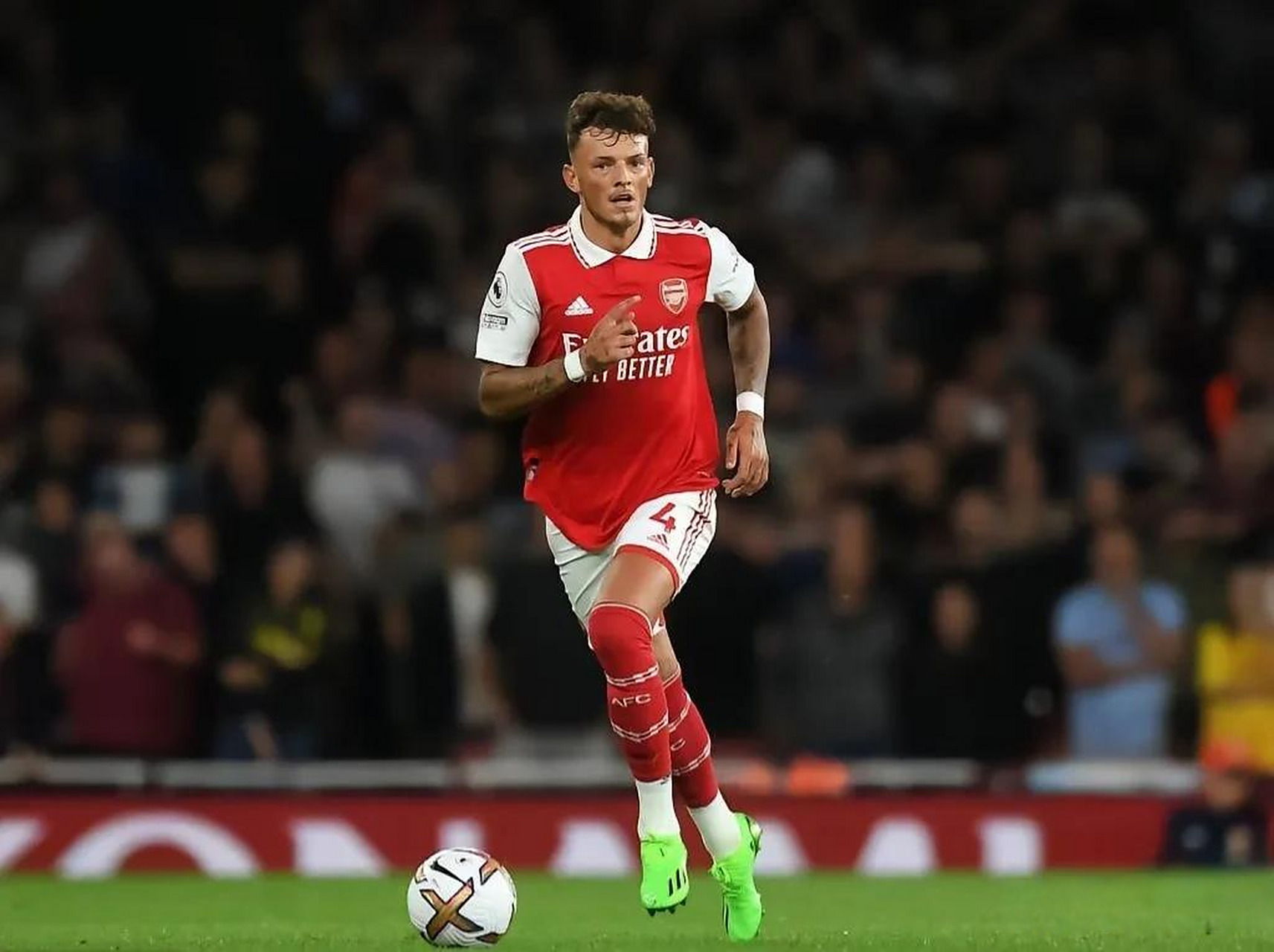 2025年球衣销量：亚马尔力压梅罗排第一；皇萨塔俱乐部前三