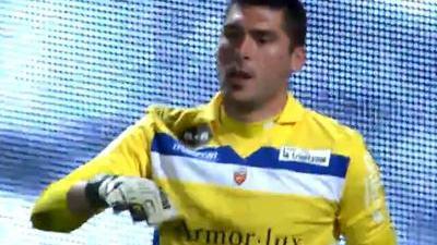 记者：米兰可能尝试冬窗送走圣地亚哥，然后再签更高效的前锋