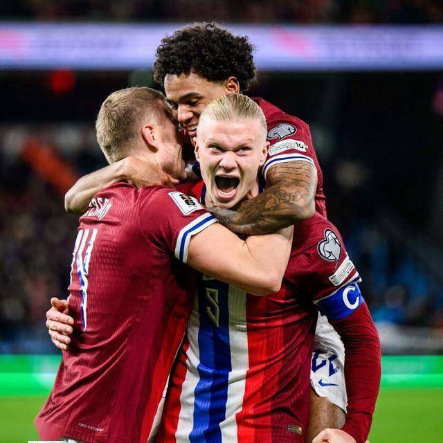 此前曾因性骚扰丑闻离职，斯基拉：奥维马斯接近重返阿贾克斯