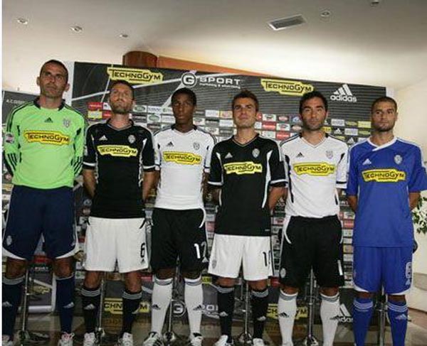 湖北U20男足门将姚浩洋庆祝全运夺金：湖北是冠军，创造历史