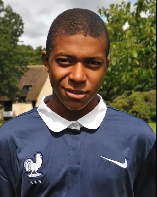 意媒：帕尔马冬窗瞄准米雷蒂，球员本人希望能在尤文争取机会