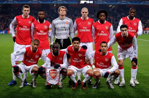 英超半场：两队总计1射正，狼队0-0布伦特福德（英超半场战报：狼队0-0布伦特福德，双方仅1次射正）