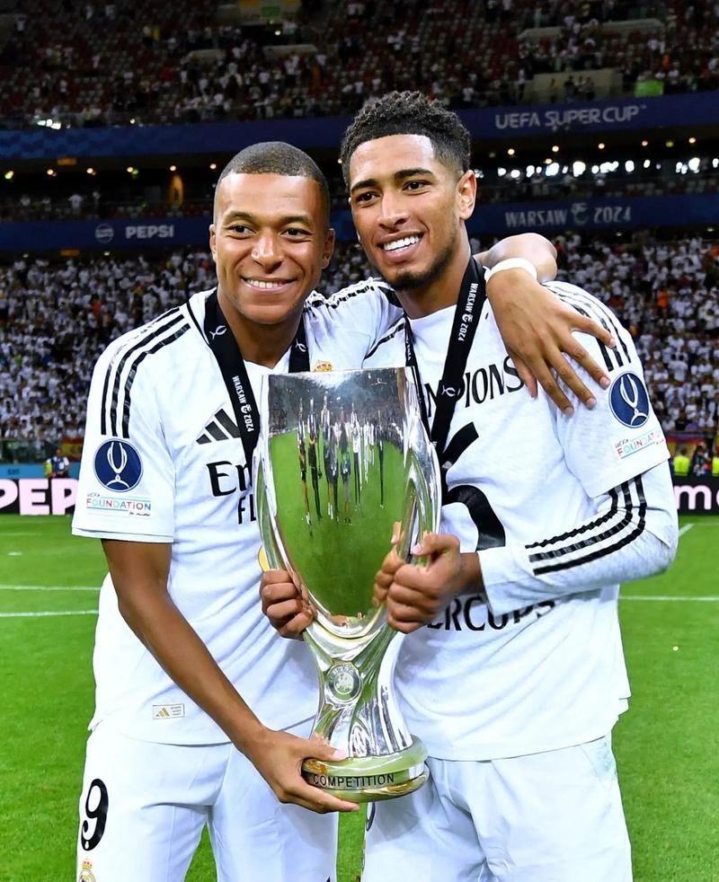 迈阿密国际夺得美职联总冠军！梅西助攻双响+夺个人第47冠