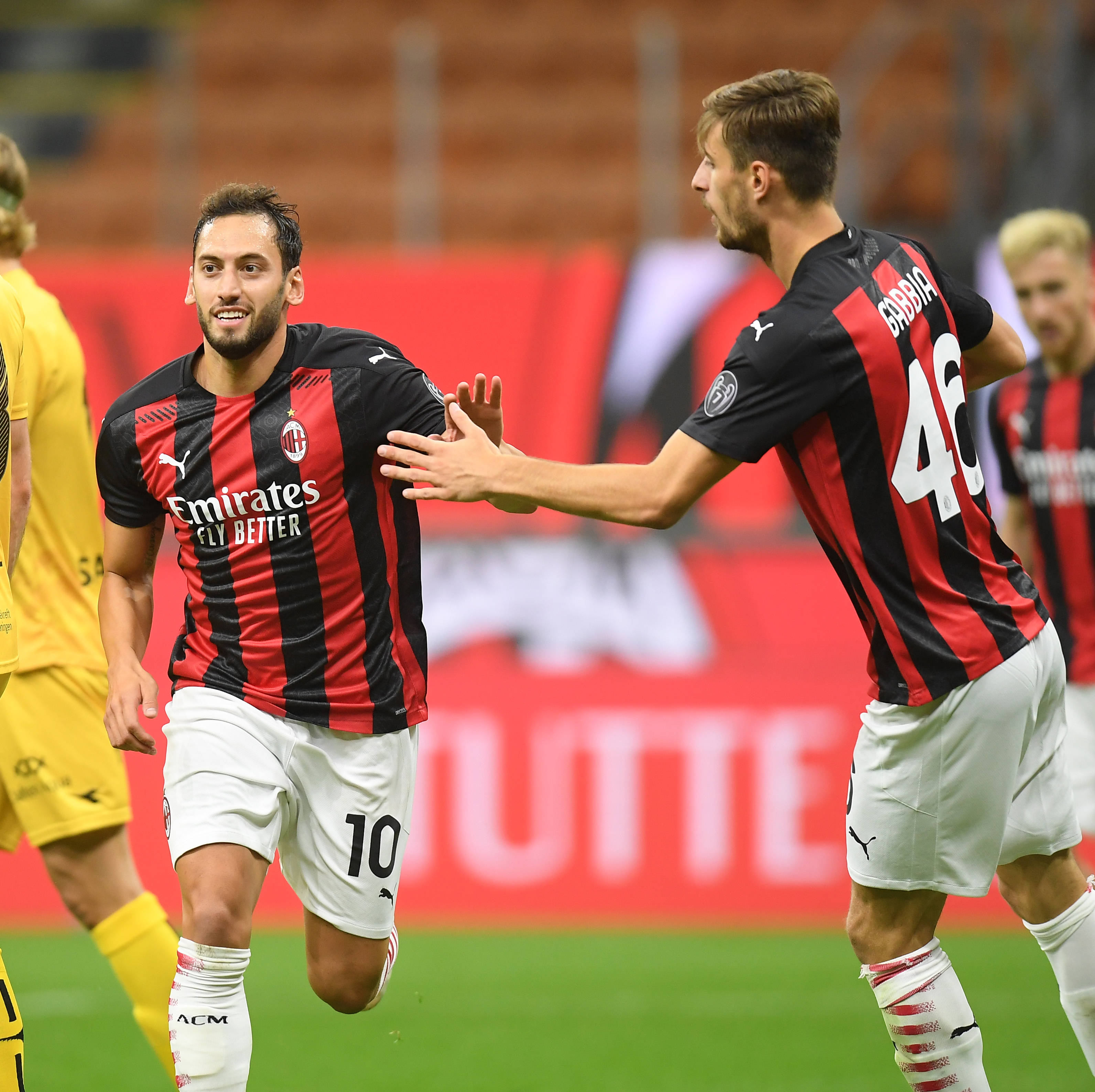 篮球NBA球队交易谈判持续进行